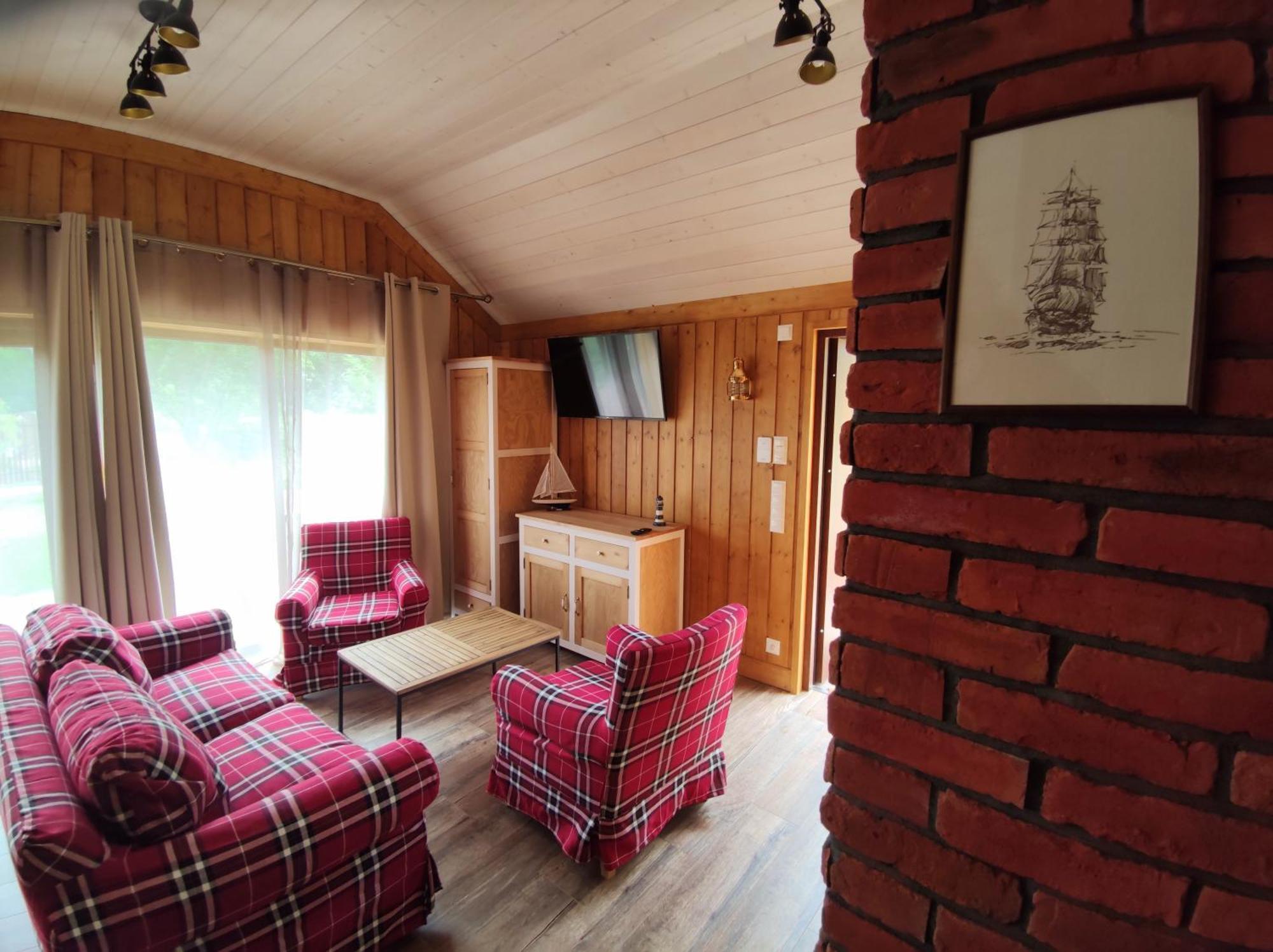 Bed and Breakfast Ostoja Dwa Jeziora à Węgorzewo Extérieur photo